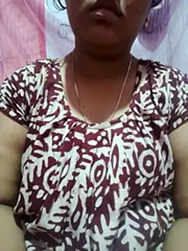 Snapshot of Super-Couple chatting on February 16, 2:05 pm Super-Couple online show from February 16, 2:05 pm