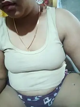 Super-Couple online show from May 15, 4:21 am