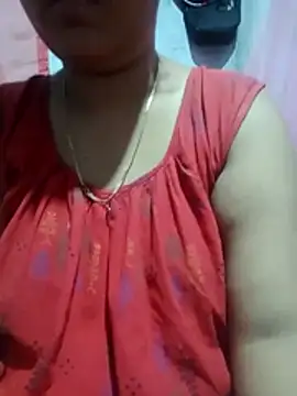 Snapshot of Super-Couple chatting on February 23, 9:43 am Super-Couple online show from February 23, 9:43 am