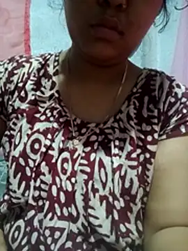 Snapshot of Super-Couple chatting on February 17, 3:37 am Super-Couple online show from February 17, 3:37 am