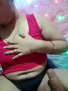 Snapshot of Super-Couple chatting on November 8, 1:14 pm Super-Couple online show from November 8, 1:14 pm