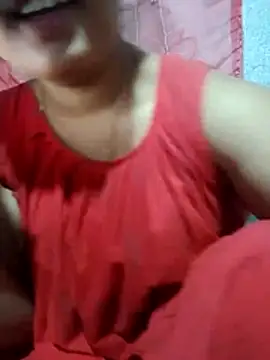 Snapshot of Super-Couple chatting on December 15, 4:29 am Super-Couple online show from December 15, 4:29 am