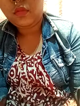 Snapshot of Super-Couple chatting on January 8, 5:41 pm Super-Couple online show from January 8, 5:41 pm