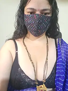 nsdhlove online show from July 5, 10:33 am