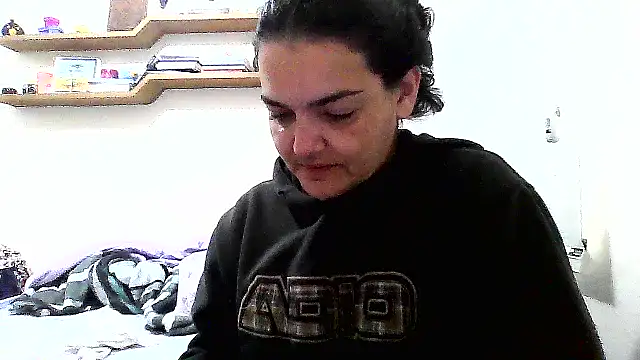 Snapshot of escritorasafada chatting on September 18, 11:35 am escritorasafada online show from September 18, 11:35 am