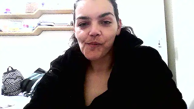 Snapshot of escritorasafada chatting on September 14, 3:18 am escritorasafada online show from September 14, 3:18 am