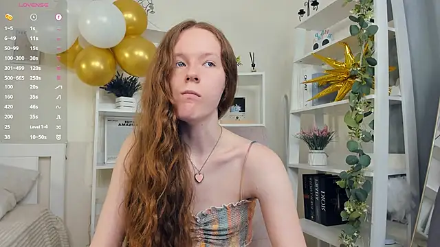 ZaraBluitt online show from May 16, 8:57 am