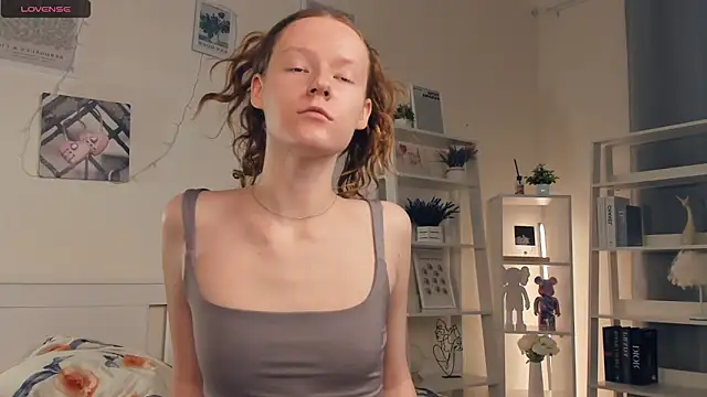 ZaraBluitt online show from October 26, 7:31 am