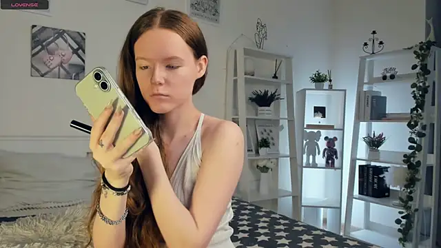 ZaraBluitt online show from March 26, 10:13 am