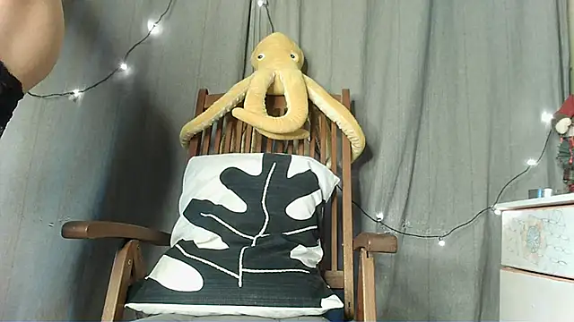 Skinnyshiny boy online show from January 17, 9:06 am