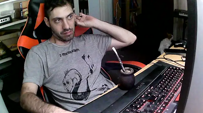 johnwood88 online show from February 28, 10:20 am