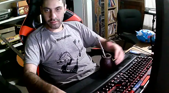 johnwood88 online show from February 27, 10:44 am