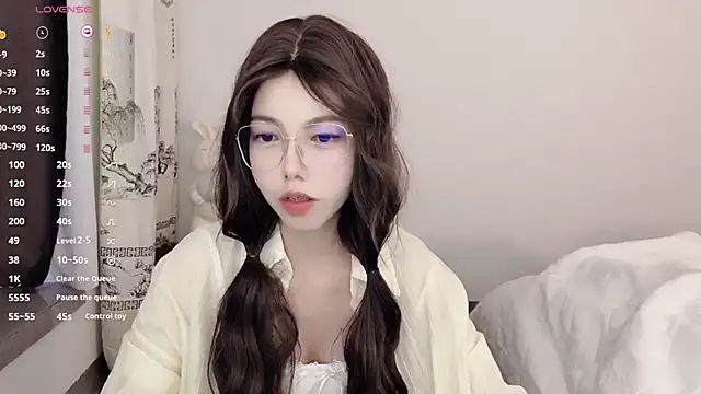 Yuki 111 online show from December 9, 1:29 am