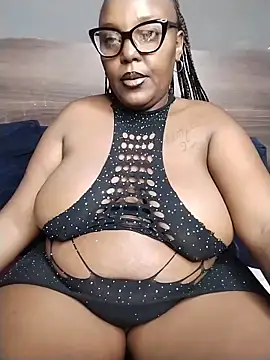 CHERRYYUMMY online show from March 11, 3:28 pm