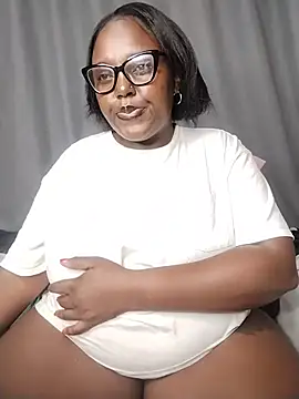CHERRYYUMMY online show from May 21, 2:53 am