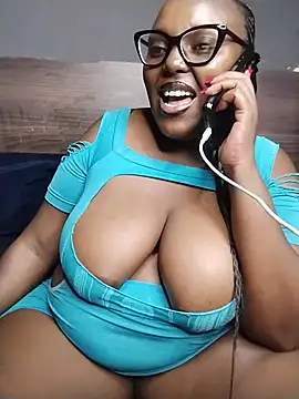 CHERRYYUMMY online show from March 18, 8:32 pm