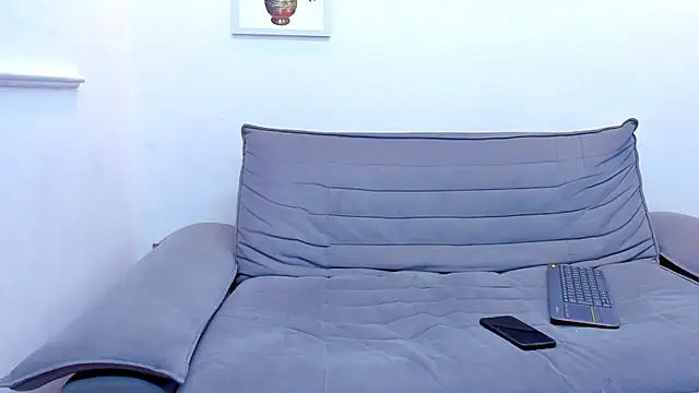 Snapshot of dominic_hot69 chatting on January 6, 10:46 am dominic hot69 online show from January 6, 10:46 am