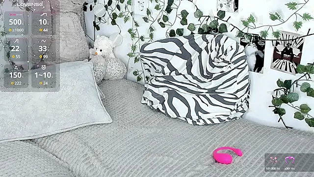 pusillanimouss online show from March 12, 4:56 pm