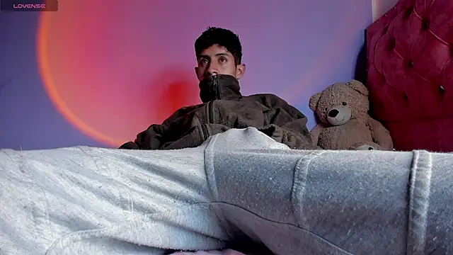 Snapshot of BIG_cockpether chatting on September 25, 10:43 am BIG cockpether online show from September 25, 10:43 am