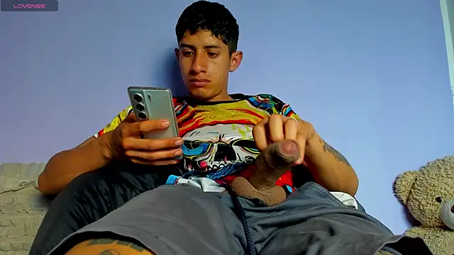 Snapshot of BIG_cockpether chatting on October 28, 10:36 am BIG cockpether online show from October 28, 10:36 am