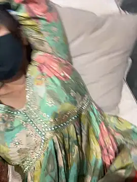 Black Glow online show from January 24, 3:13 pm