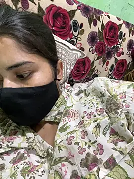 Black Glow online show from March 15, 2:01 pm