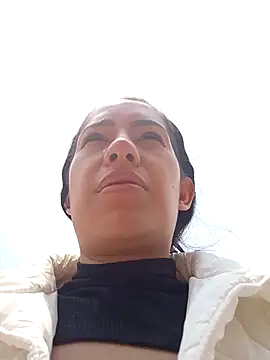 Sofi hot 4m online show from March 25, 5:23 pm