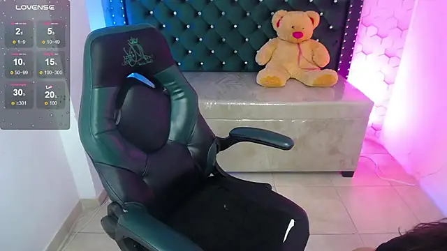 Sofi hot 4m online show from September 20, 2:00 pm