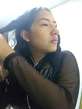 Sofi hot 4m online show from February 7, 4:04 pm