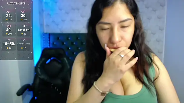 Sofi hot 4m online show from October 15, 1:30 pm