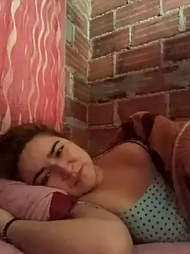 Snapshot of alexax0 chatting on February 11, 12:04 pm alexax0 online show from February 11, 12:04 pm