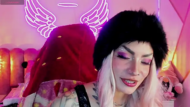 Snapshot of _mamush chatting on December 18, 6:45 pm mamush online show from December 18, 6:45 pm