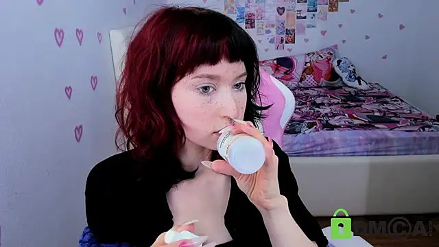 Snapshot of ElizaNik_ chatting on February 2, 1:12 am ElizaNik online show from February 2, 1:12 am