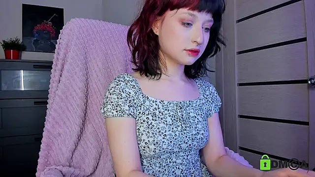 Snapshot of ElizaNik_ chatting on March 22, 2:16 am ElizaNik online show from March 22, 2:16 am