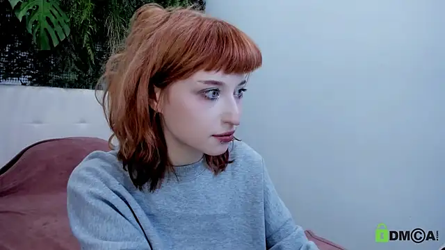 ElizaNik  online show from November 29, 9:48 pm