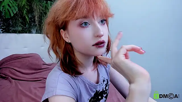 ElizaNik  online show from November 26, 9:26 pm