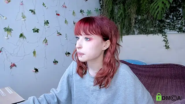 ElizaNik  online show from March 19, 10:10 pm