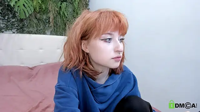 Snapshot of ElizaNik_ chatting on October 18, 9:28 pm ElizaNik online show from October 18, 9:28 pm