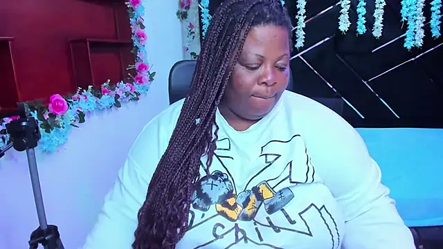 Snapshot of rocio_bbw_ chatting on November 22, 8:40 pm rocio bbw online show from November 22, 8:40 pm