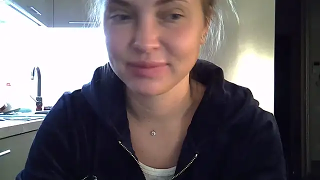 Lucky Anna online show from October 2, 7:06 pm