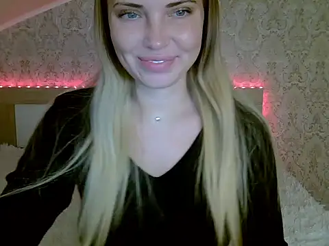 Lucky Anna online show from December 29, 4:07 pm