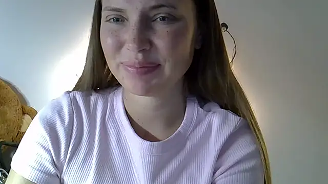 Lucky Anna online show from February 12, 7:57 pm