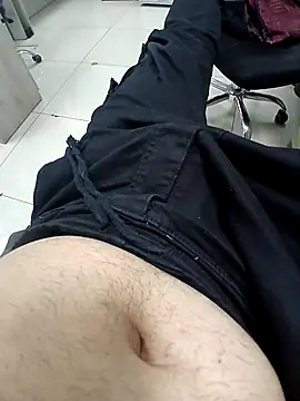 Snapshot of jezusex chatting on March 4, 8:27 pm jezusex online show from March 4, 8:27 pm