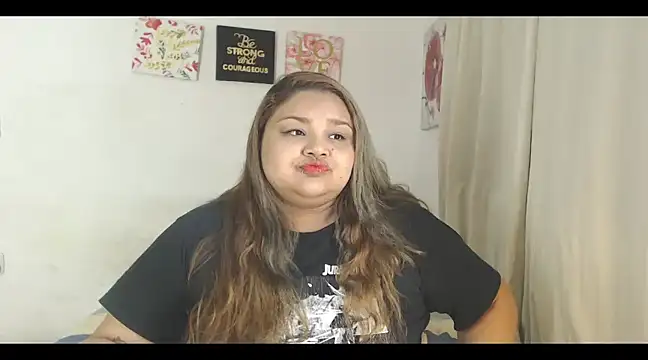 Snapshot of lovemyfatpussy chatting on March 7, 4:02 am lovemyfatpussy online show from March 7, 4:02 am