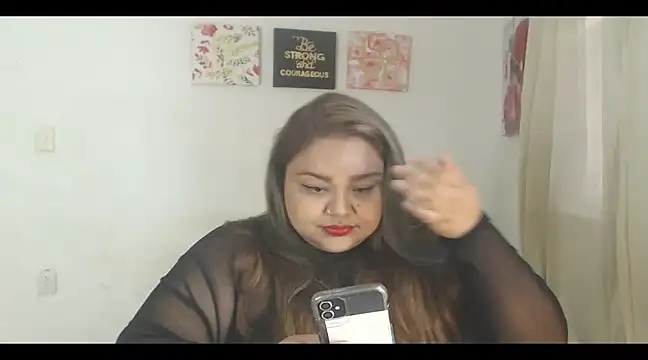 Snapshot of lovemyfatpussy chatting on February 26, 9:31 pm lovemyfatpussy online show from February 26, 9:31 pm