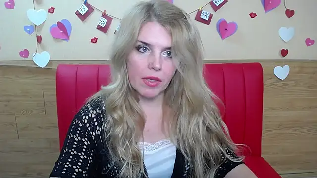 Snapshot of Julya_Barbi chatting on March 2, 8:59 am Julya Barbi online show from March 2, 8:59 am