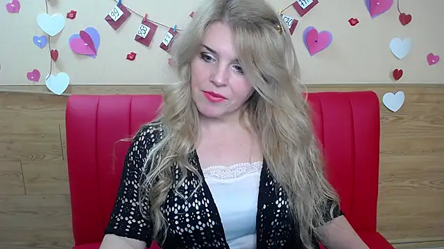 Snapshot of Julya_Barbi chatting on March 2, 5:54 am Julya Barbi online show from March 2, 5:54 am