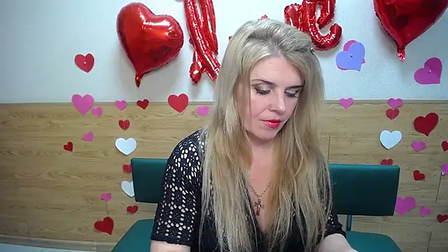 Snapshot of Julya_Barbi chatting on February 28, 12:43 am Julya Barbi online show from February 28, 12:43 am