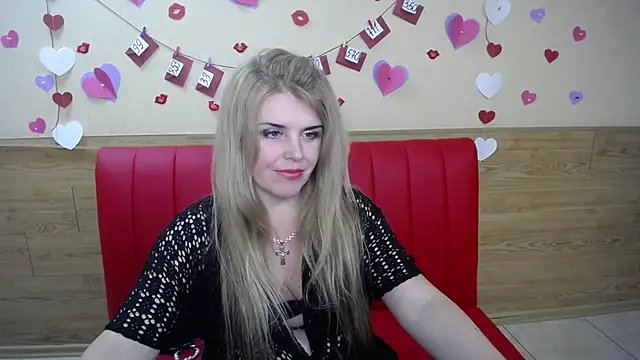 Snapshot of Julya_Barbi chatting on February 22, 12:29 pm Julya Barbi online show from February 22, 12:29 pm