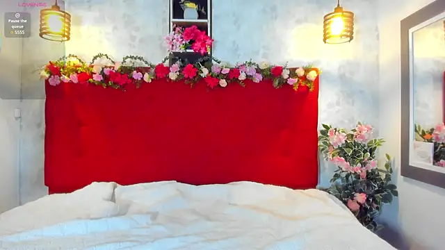 Snapshot of SilvannaFit chatting on October 5, 10:17 am SilvannaFit online show from October 5, 10:17 am